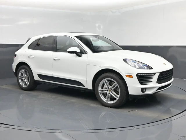 2017 Porsche Macan 2017 Porsche Macan S 4D Sport Utility