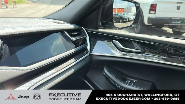 Used 2023 Silver Jeep Trailhawk 4xe image 24
