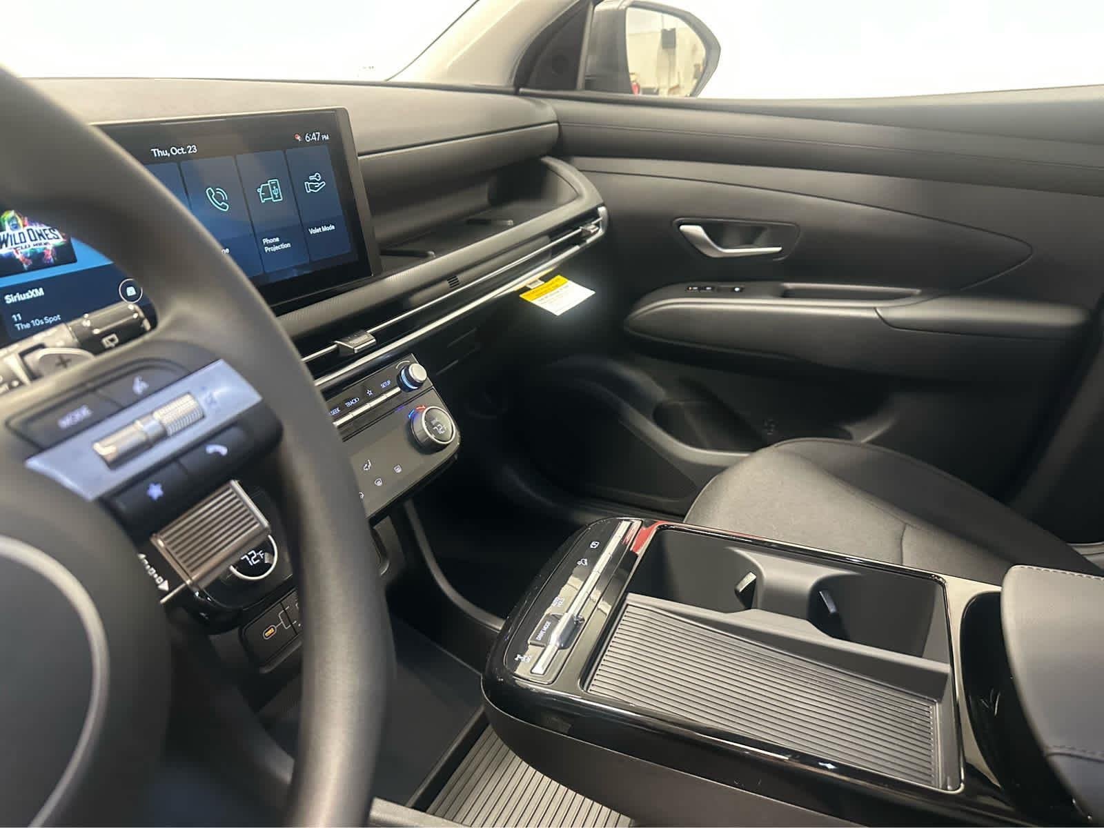 New 2026 Cashmere Bronze Hyundai Blue SE image 30