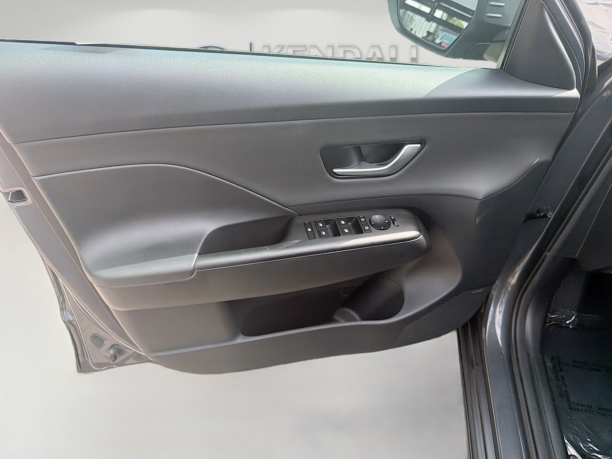 Used 2024 Ecotronic Gray Pearl Hyundai Limited image 18