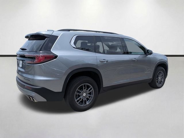 Used 2025 Silver GMC Elevation image 4