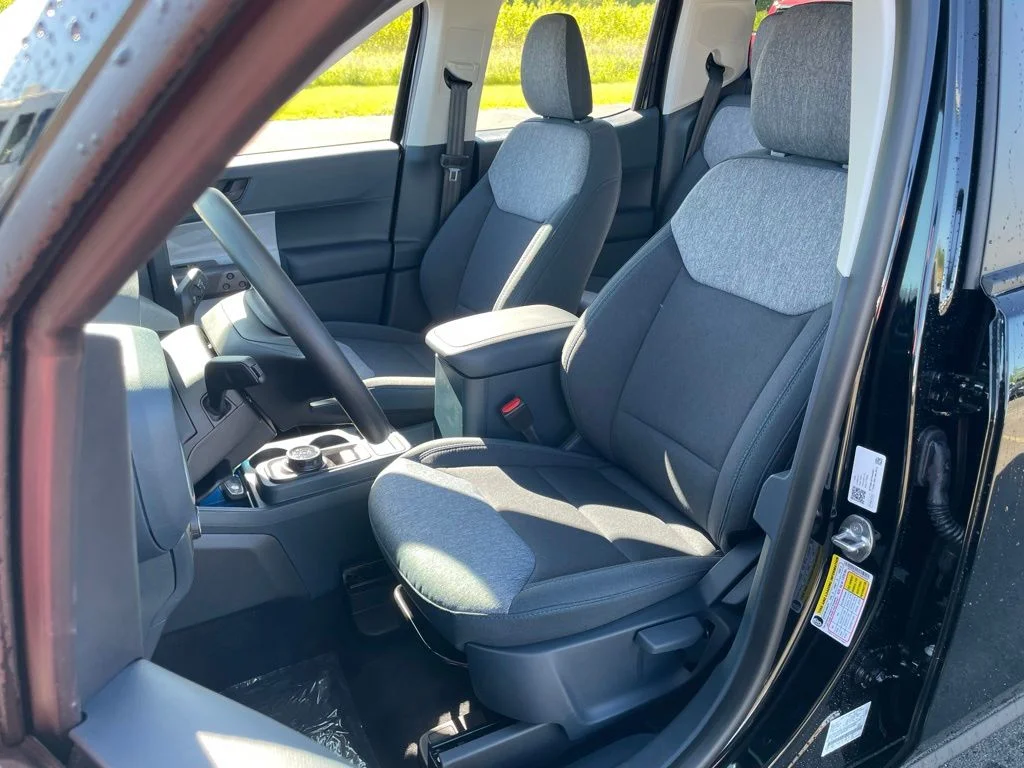 New 2026 Shadow Black Ford XLT image 15