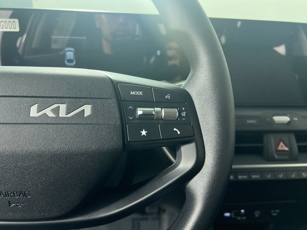 New 2026 Steel Gray Kia LXS image 18