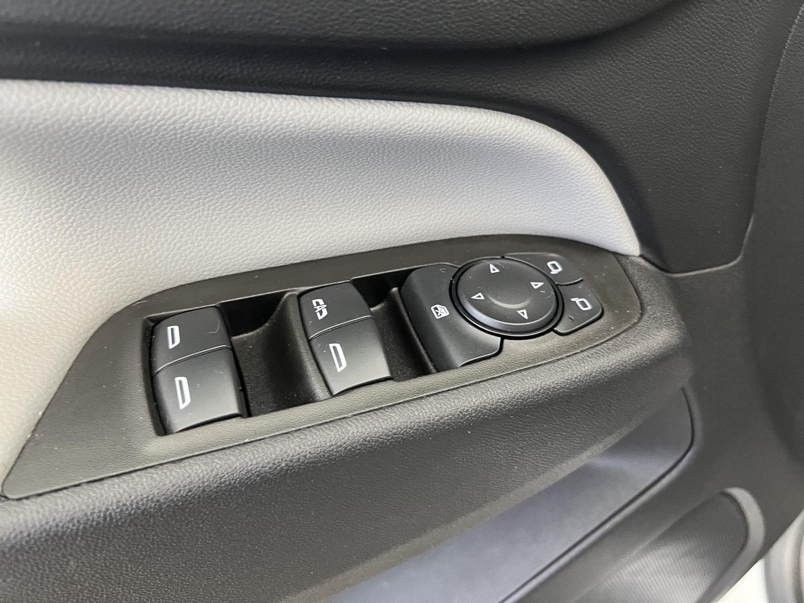 Used 2024 Summit White Chevrolet LS image 6