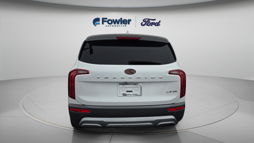 Used 2020 White Kia LX image 6