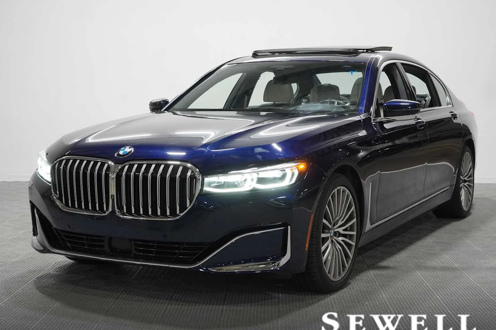2021 BMW 7 Series 750i xDrive's photo