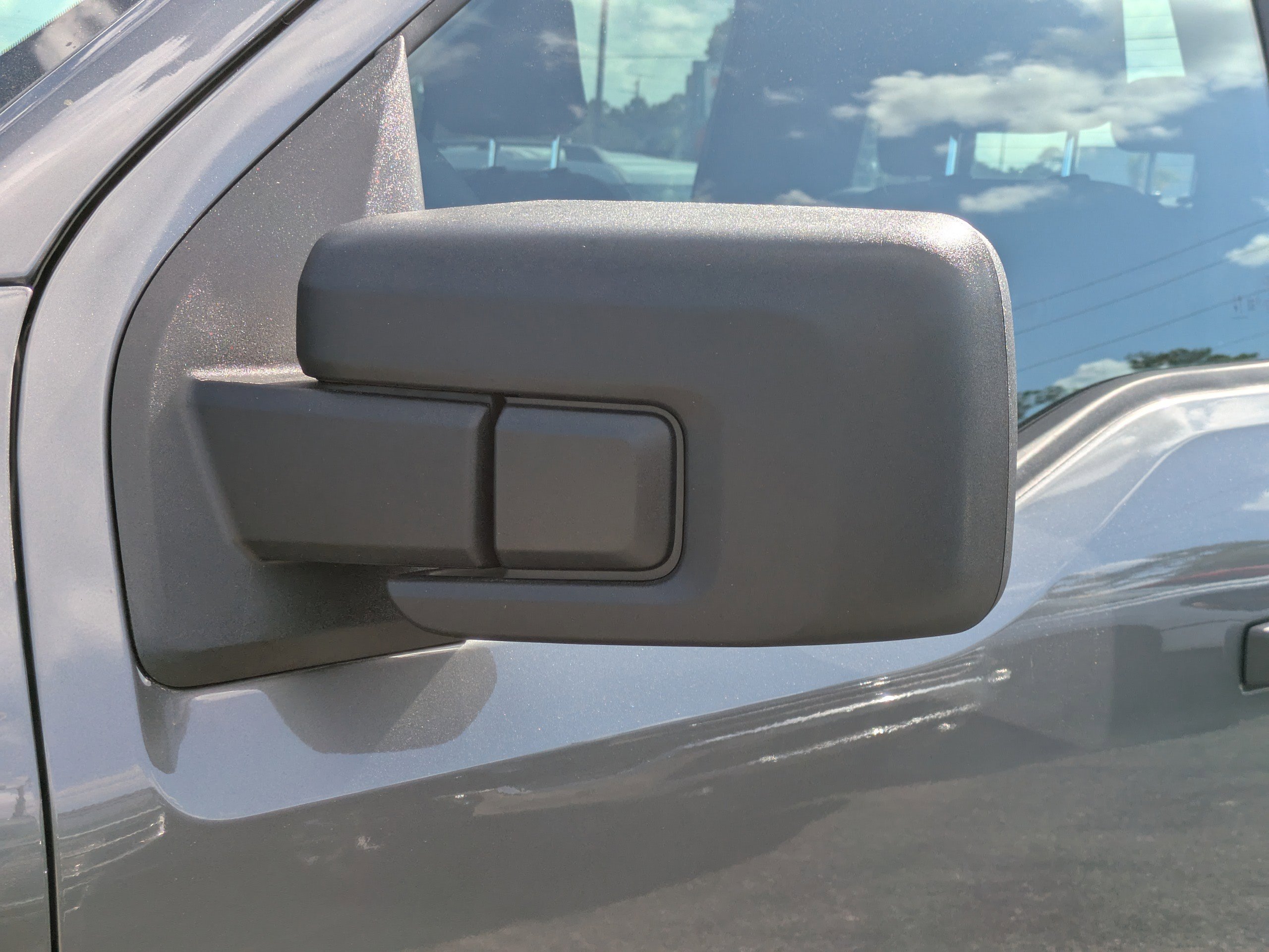 Used 2025  Ford STX image 11