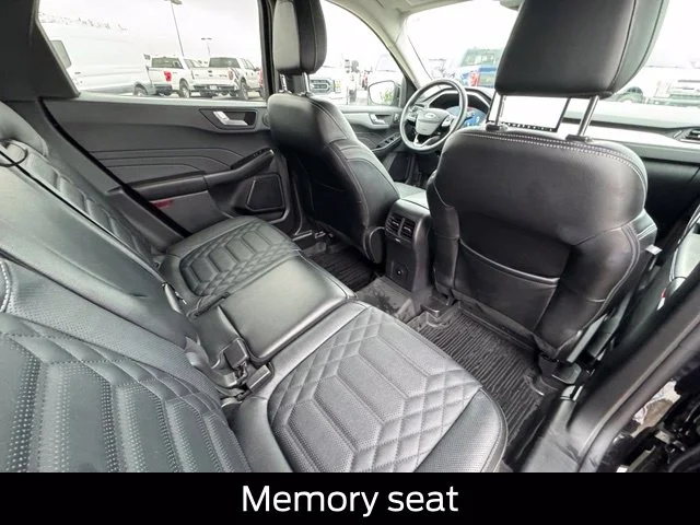 Used 2023 Black Ford Platinum image 25