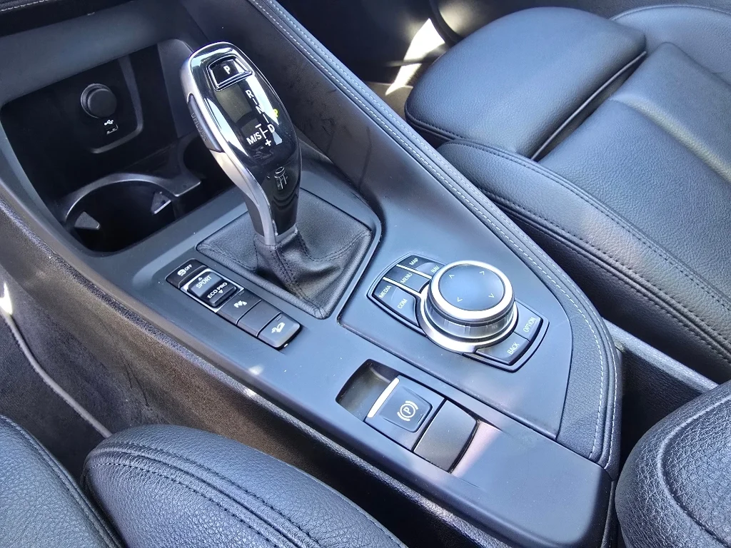 Used 2022 Glacier Silver Metallic BMW xDrive28i image 19