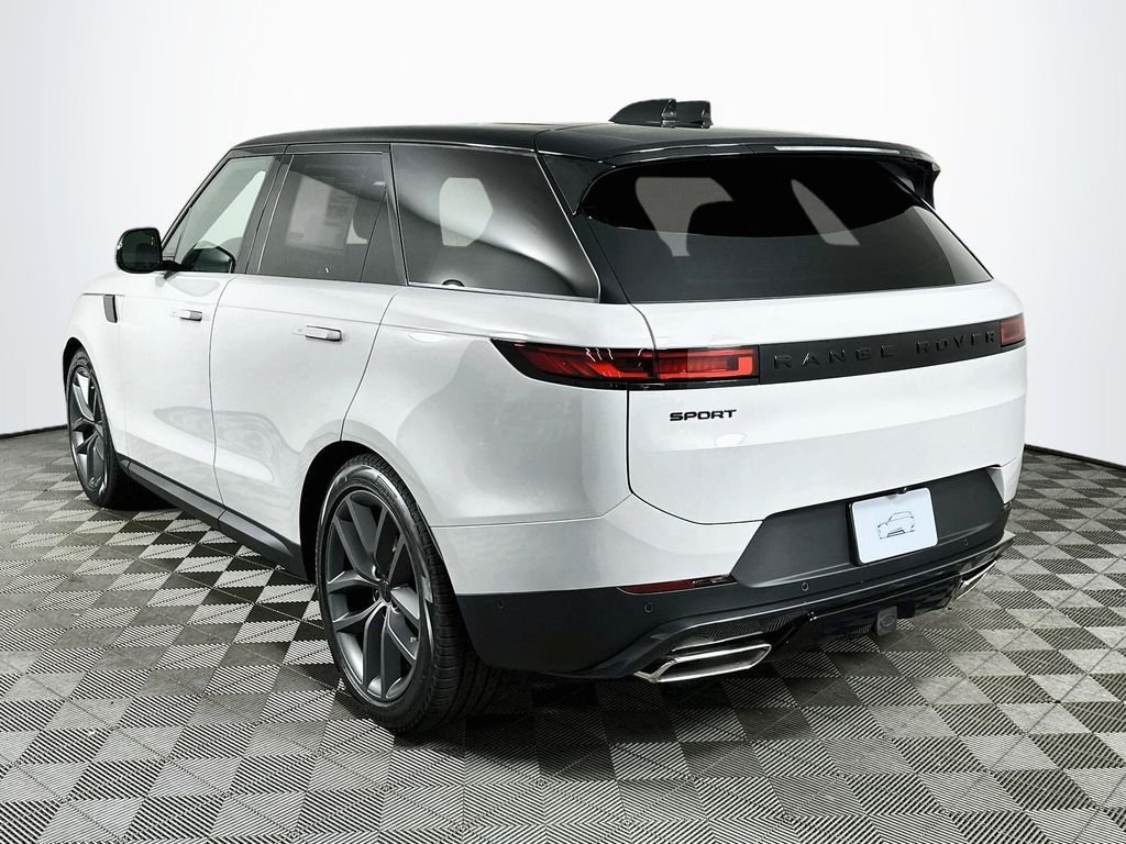 New 2026 Borasco Grey LAND ROVER SE image 7