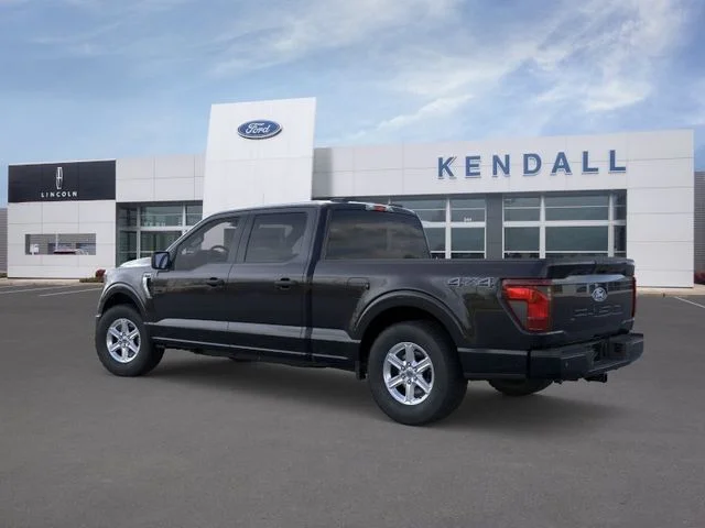 New 2026 Black Ford XLT image 4