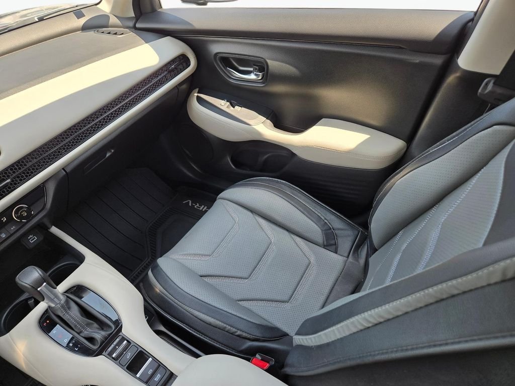 Used 2023 Gray Honda LX image 19