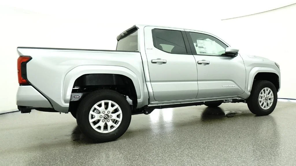 New 2026 Celestial Silver Metallic Toyota SR5 image 34