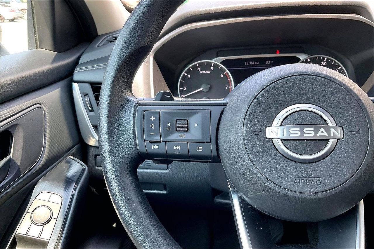 Used 2024 White Nissan S image 29