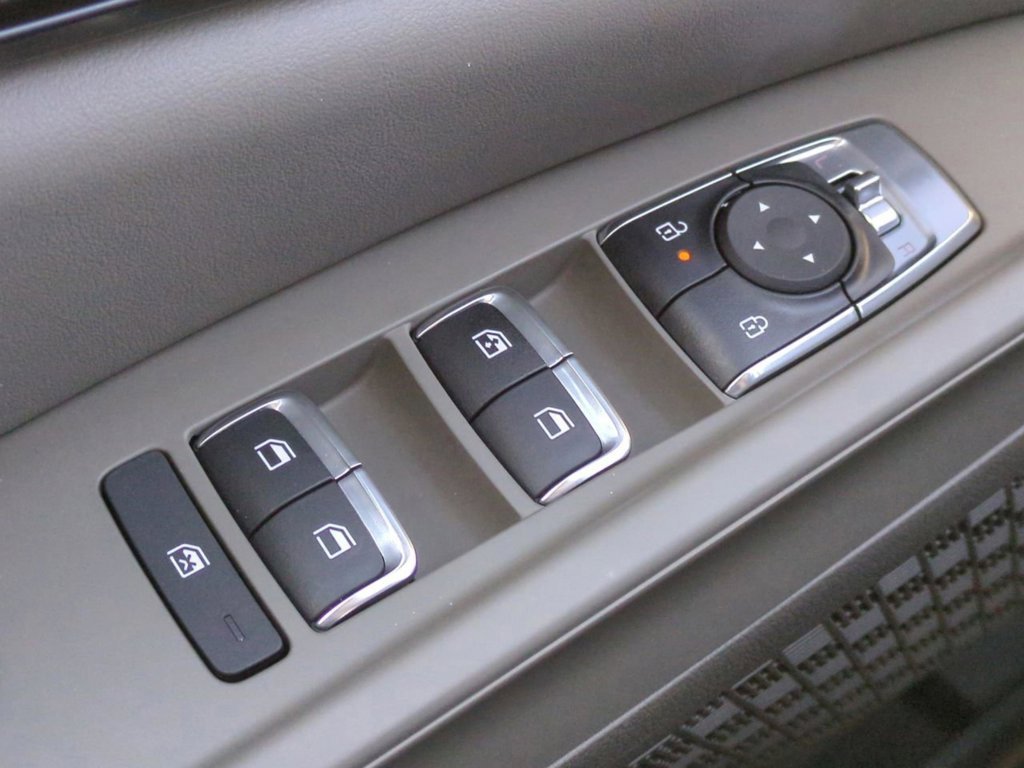 New 2026 Panthera Metal Kia LXS image 28