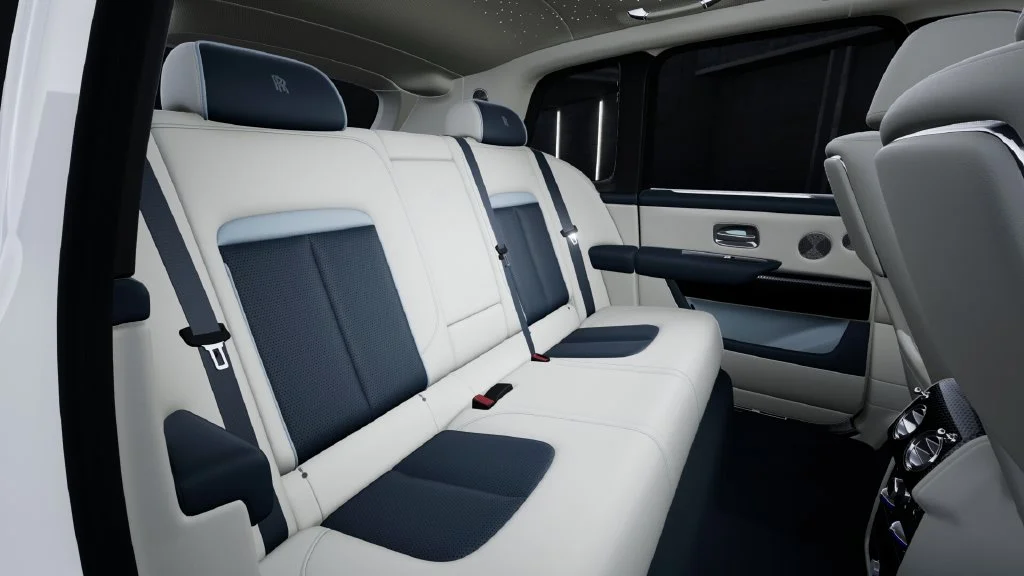 New 2027 White/off-white Rolls-Royce Black Badge image 8