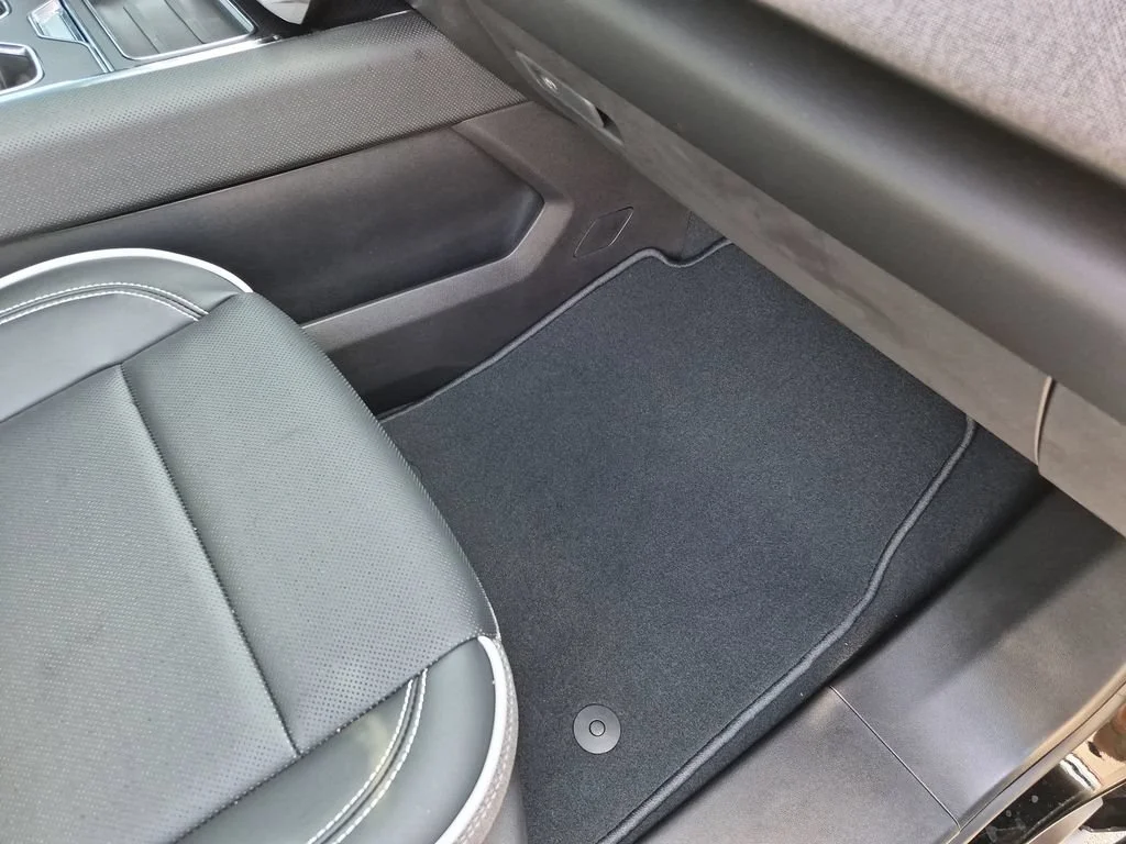 2026 GMC Sierra EV Elevation - Photo 39