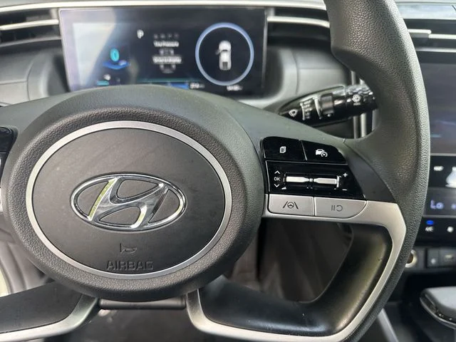 Used 2024 Green Hyundai SEL image 17