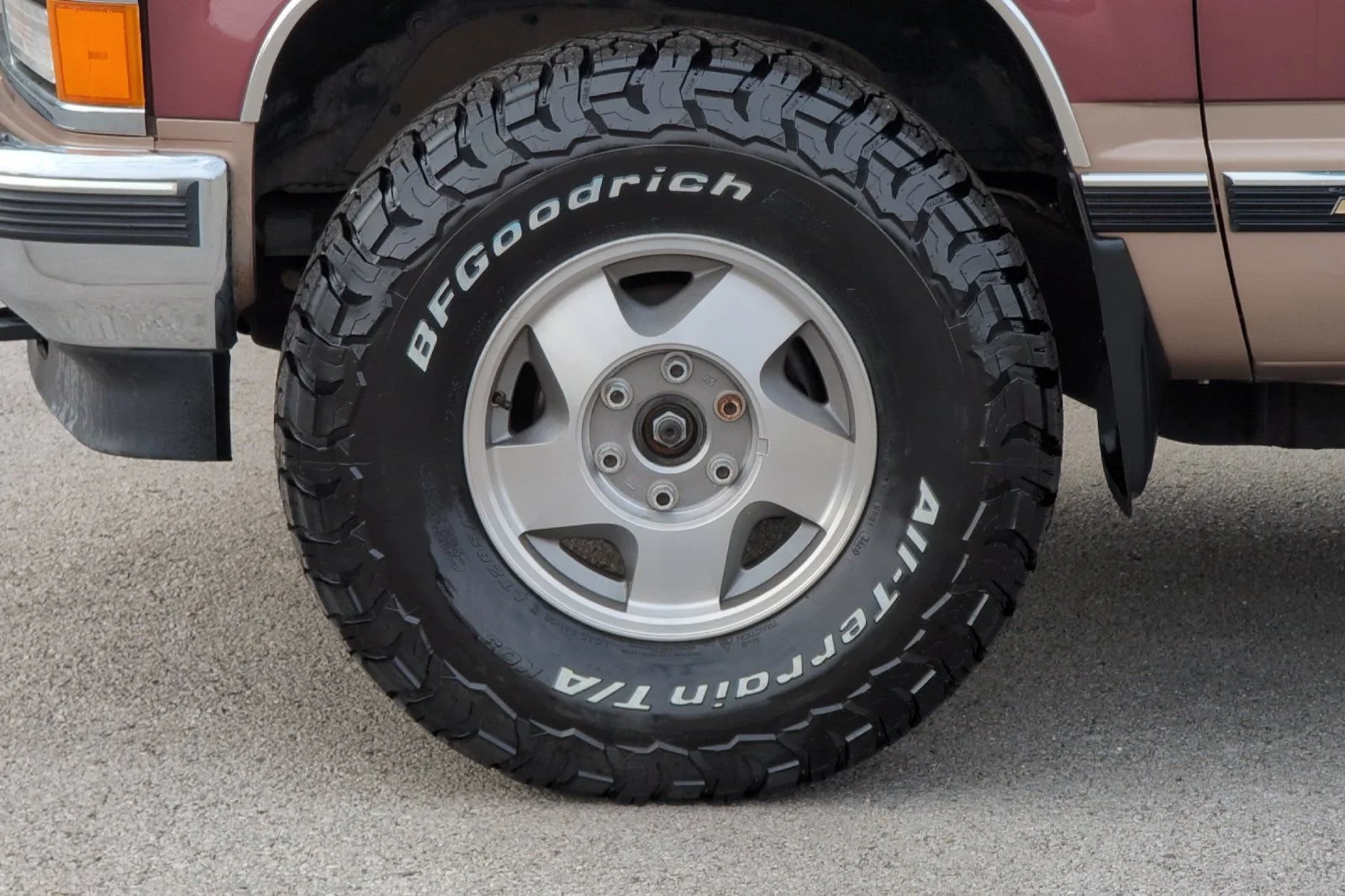 Used 1996  Chevrolet 4DR 4WD 1500 image 25