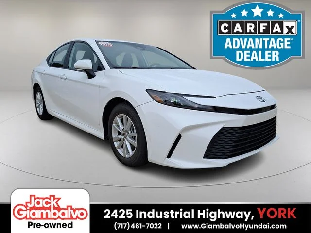 2025 Toyota Camry LE