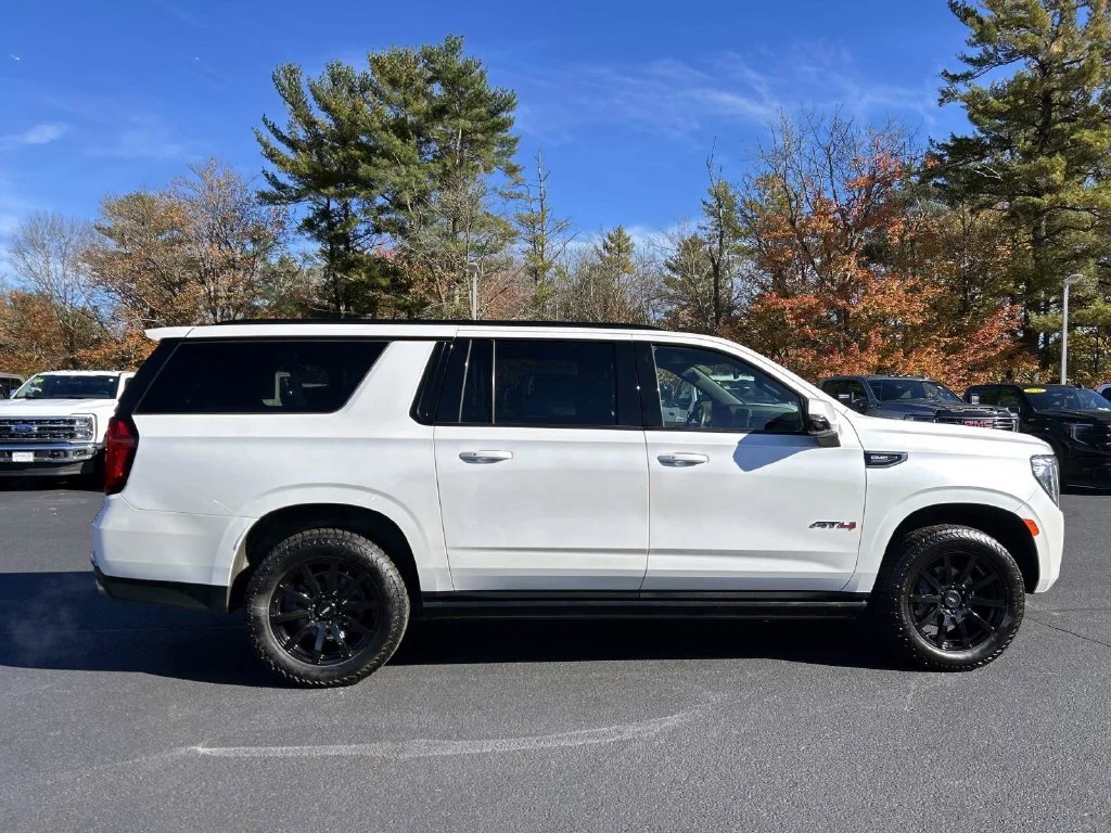 Used 2023 White Frost GMC AT4 image 2