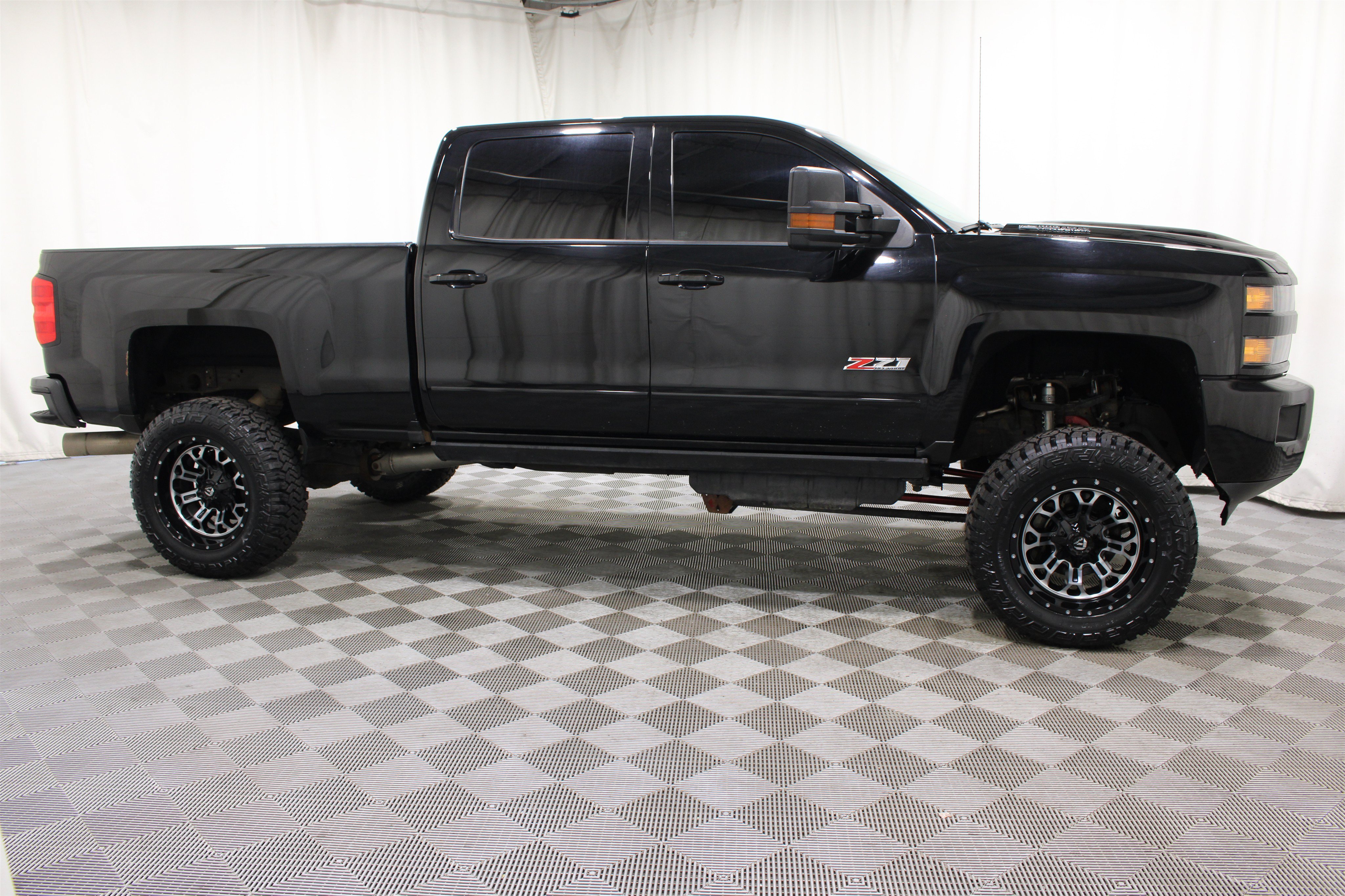 Used 2017 Black Chevrolet LTZ image 28