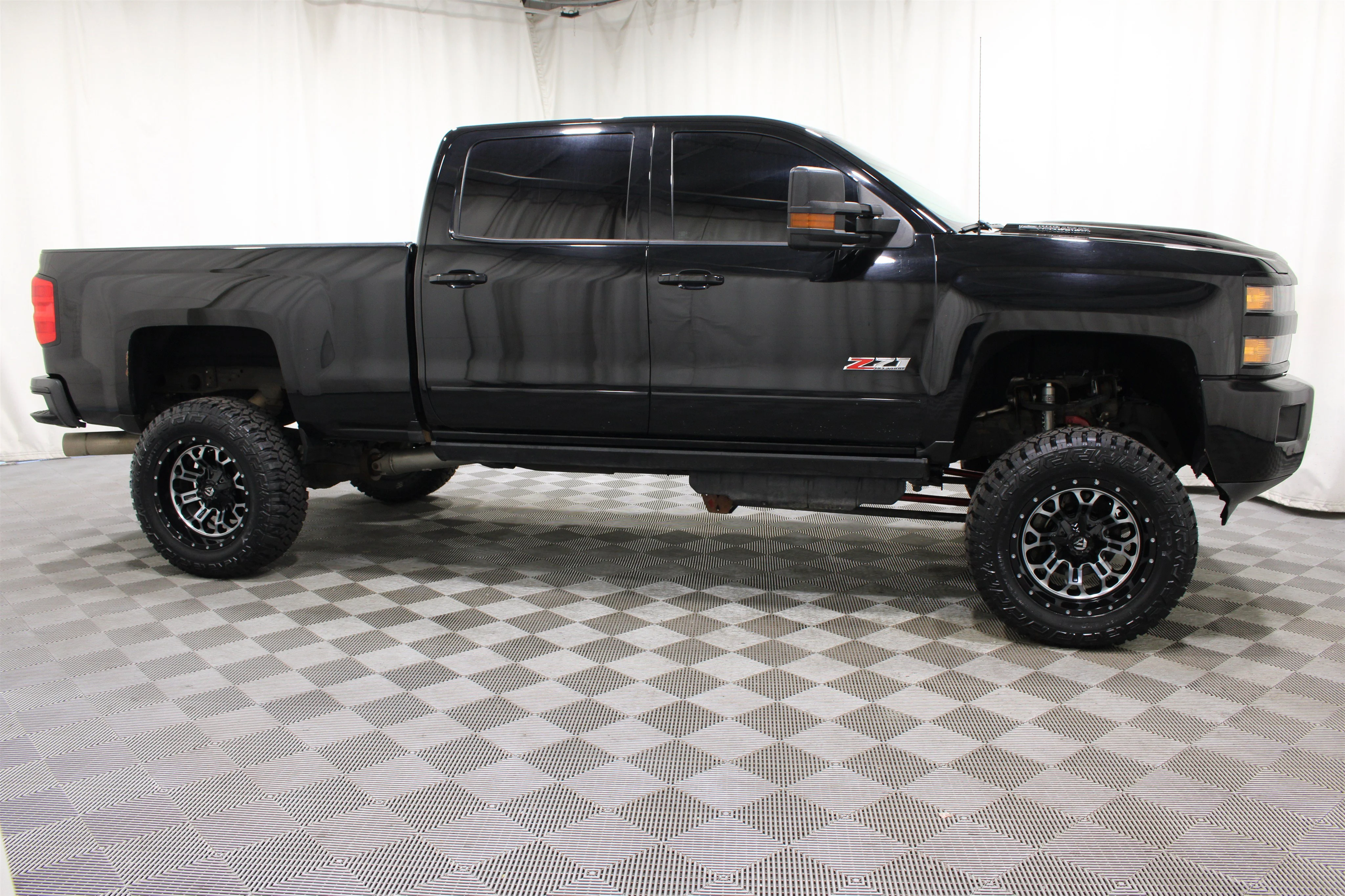 2017 Chevrolet Silverado 2500HD LTZ - Photo 28