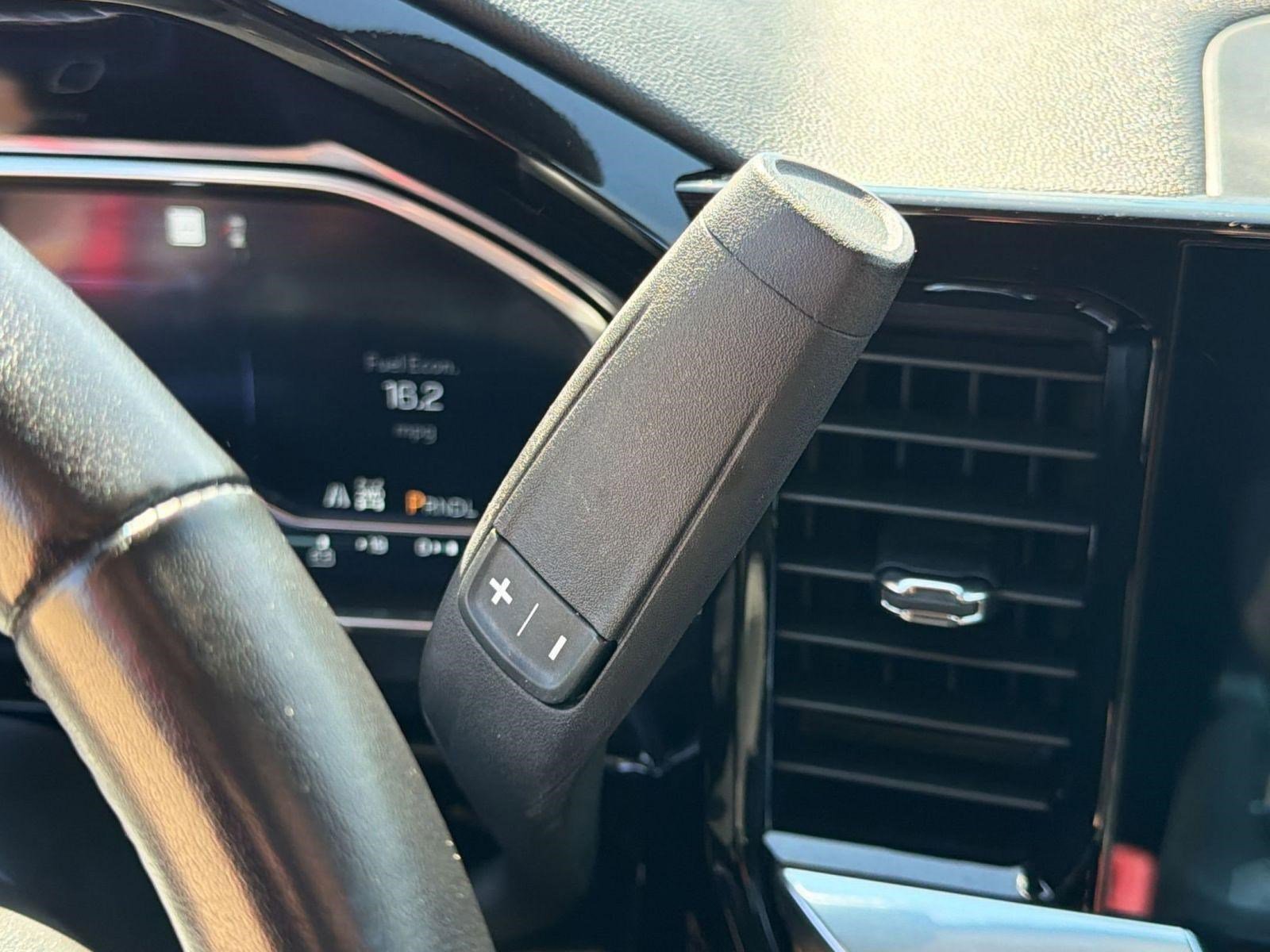 2022 Chevrolet Silverado 1500 LT - Photo 26