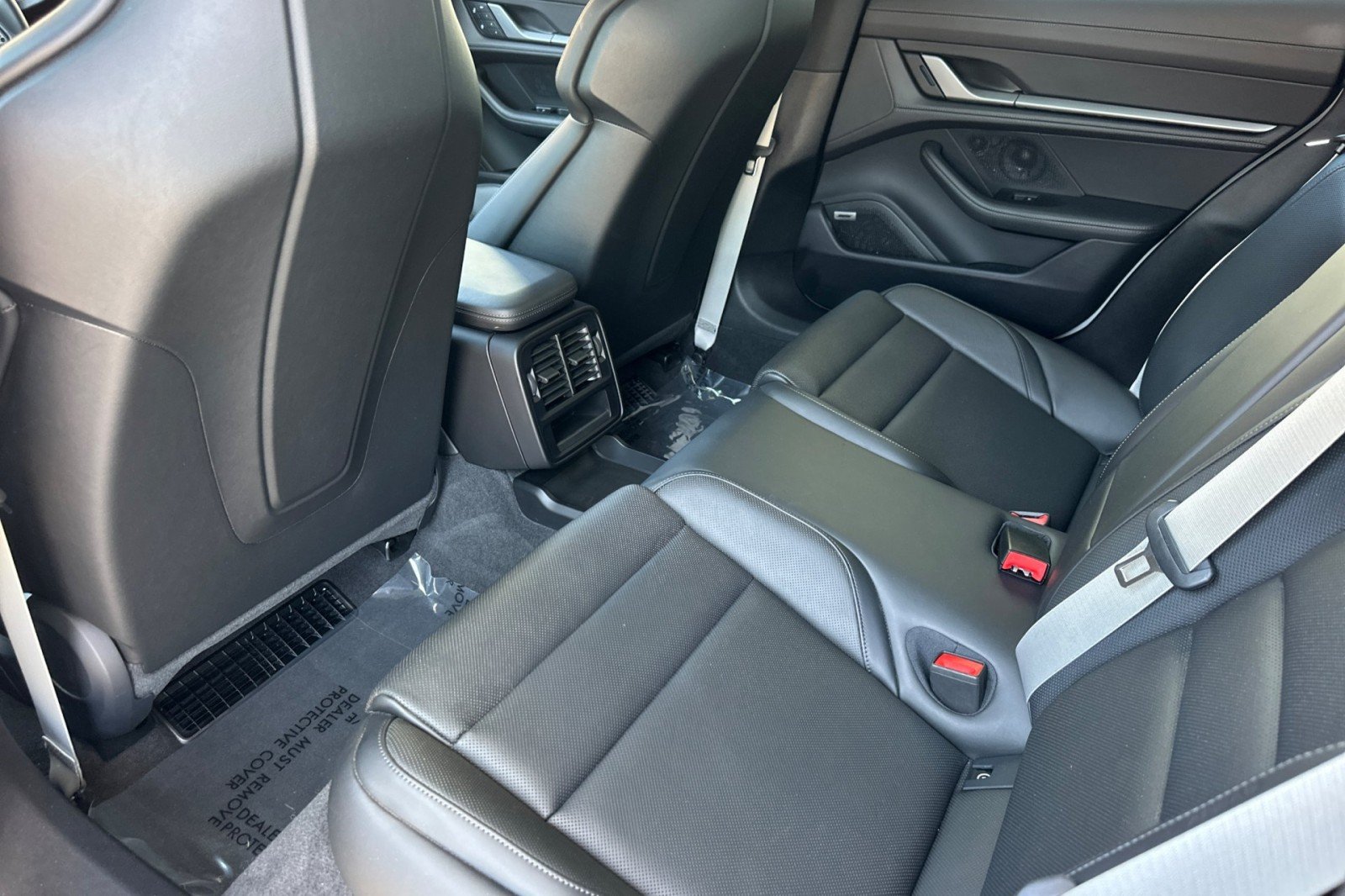 Certified Used 2023 Chalk Porsche 4S image 13