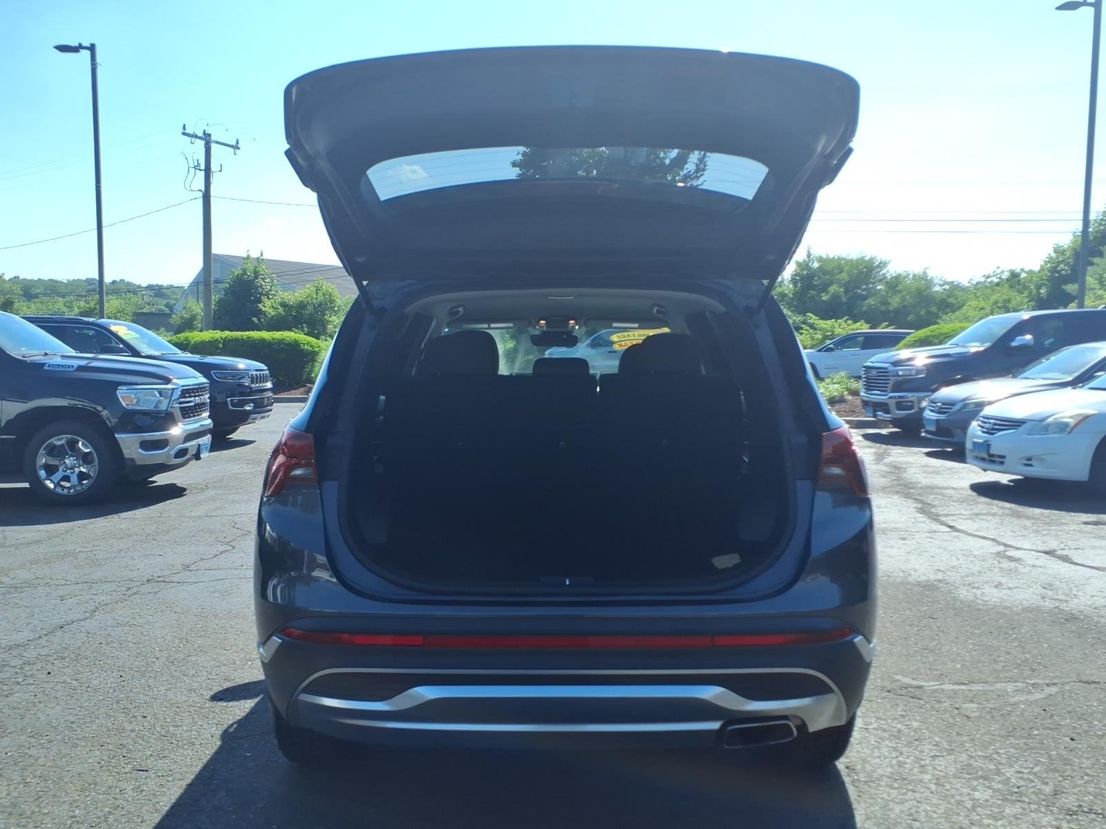 Certified Used 2022 Gray Hyundai SEL image 7