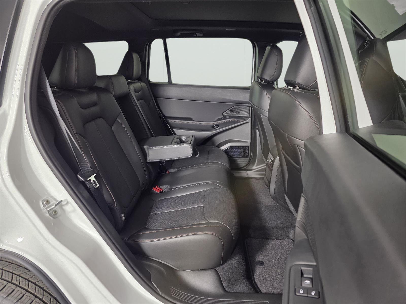 New 2026 Bright White Clearcoat Jeep Limited image 18