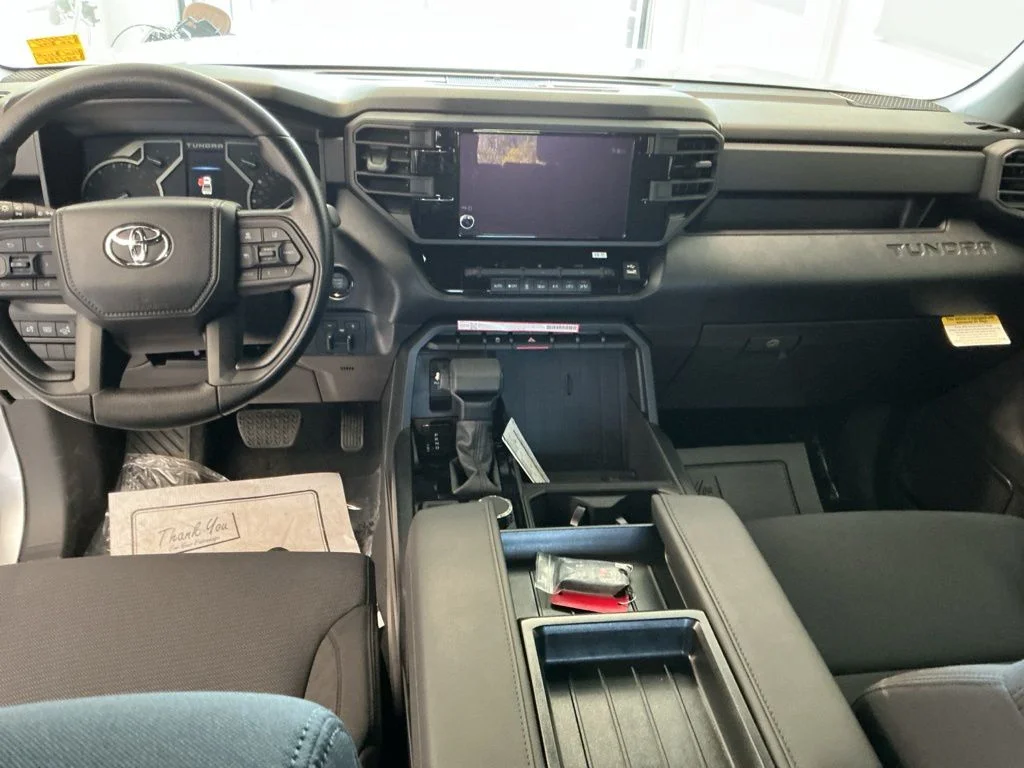 2026 Toyota Tundra SR5 - Photo 17