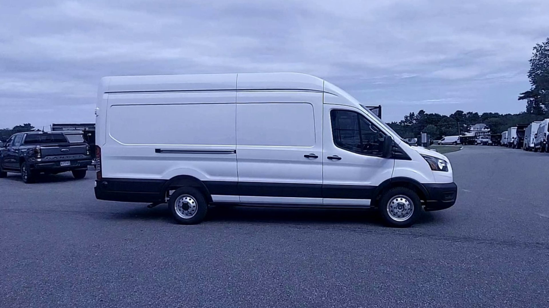 New 2026 Oxford White Ford Cargo Van image 14