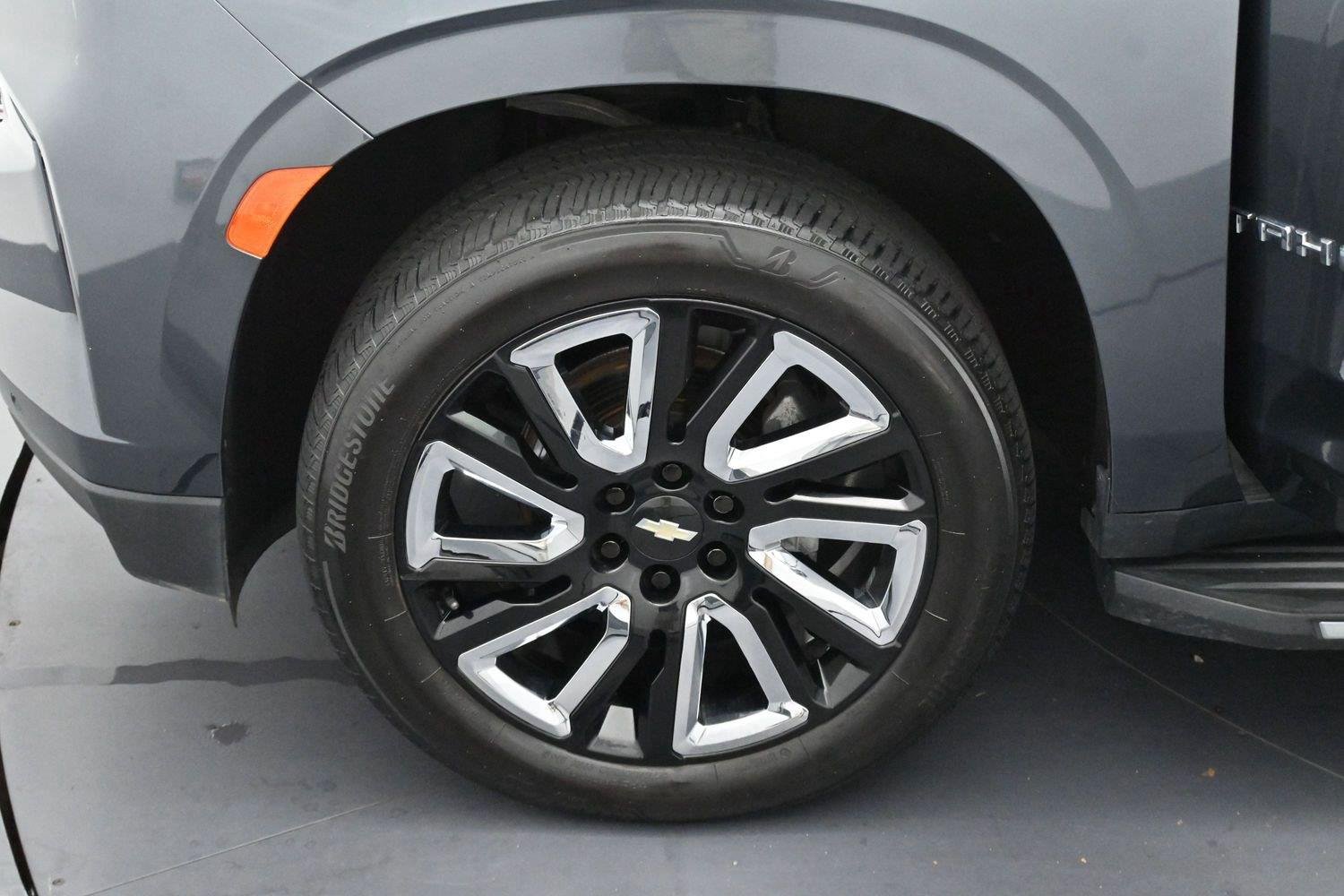Used 2021 Shadow Gray Metallic Chevrolet Premier image 34