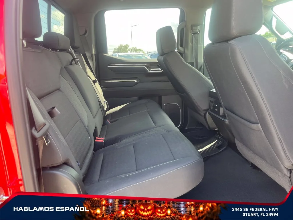 Certified Used 2026 Cardinal Red GMC Elevation image 17