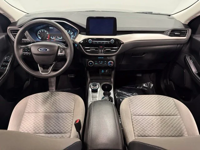 Used 2021 Silver Ford SE image 29