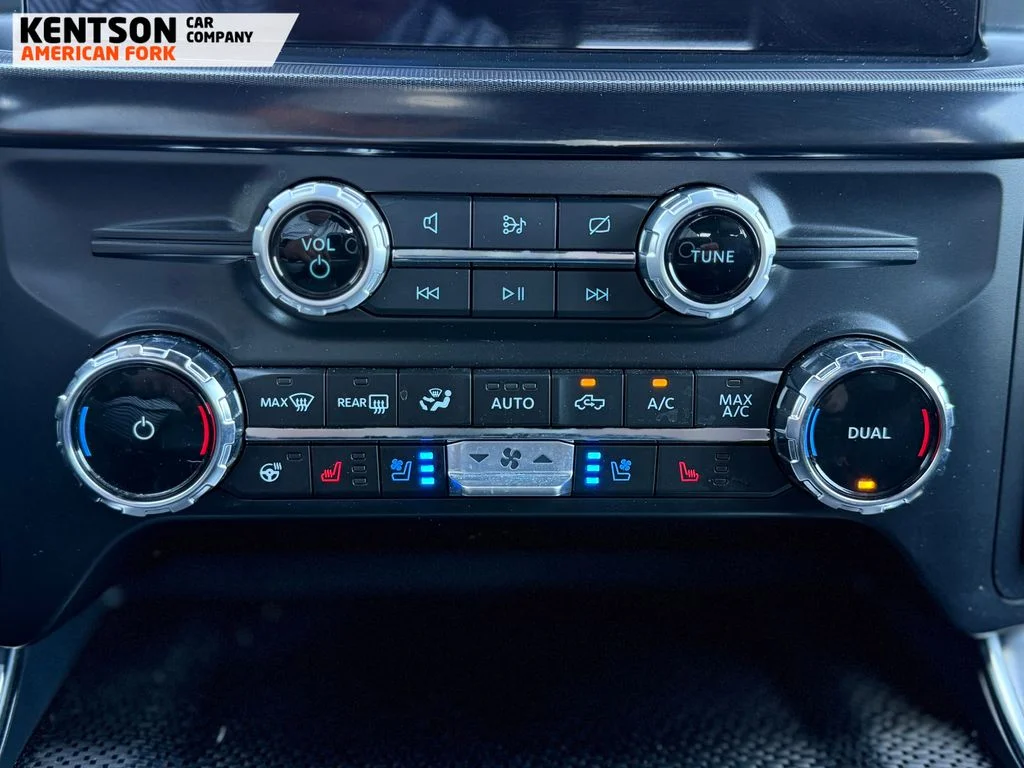 Used 2024 Gray Ford Raptor R image 29