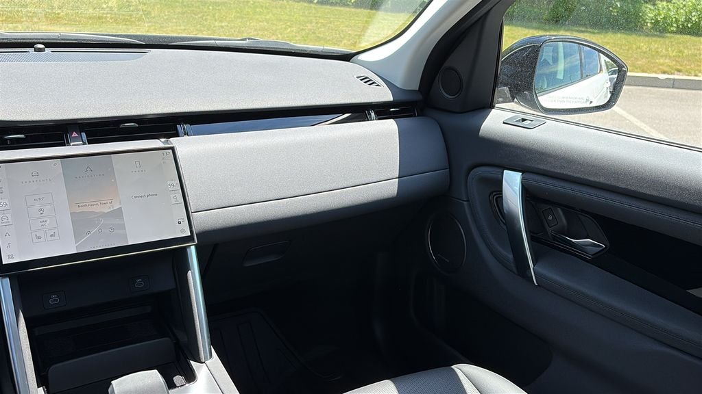 Certified Used 2025 White Land Rover S image 24