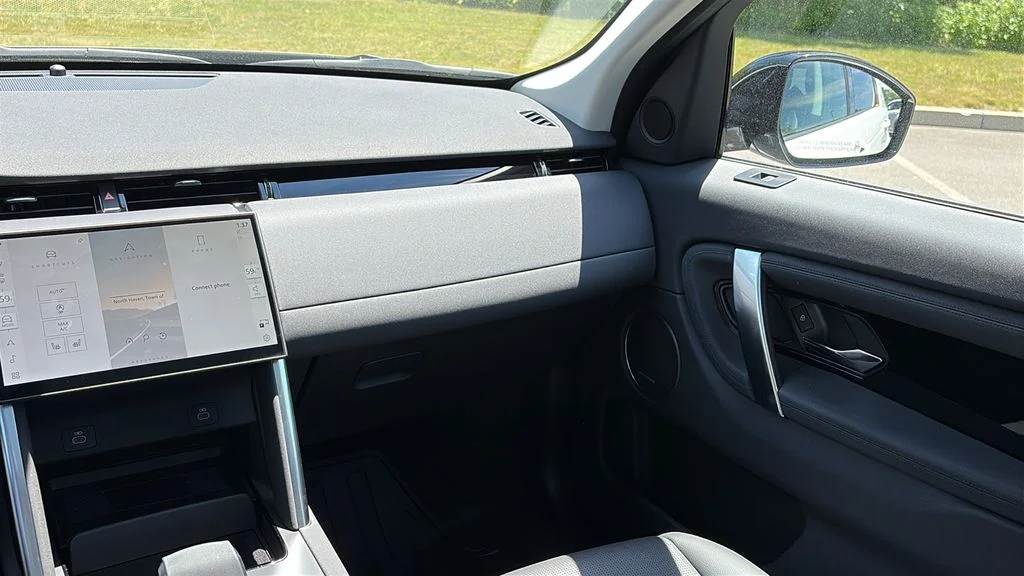 Certified Used 2025 White Land Rover S image 24