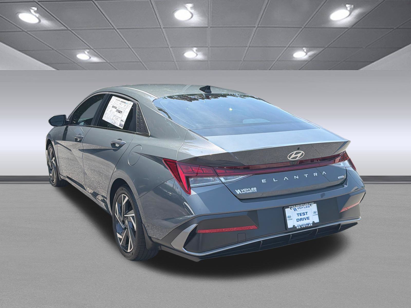 New 2026 Ecotronic Gray Hyundai Limited image 7