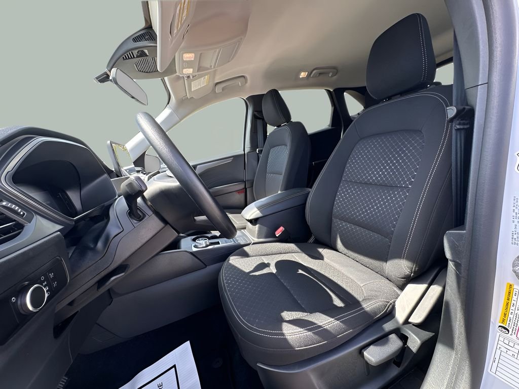Used 2025 White Ford Active image 23