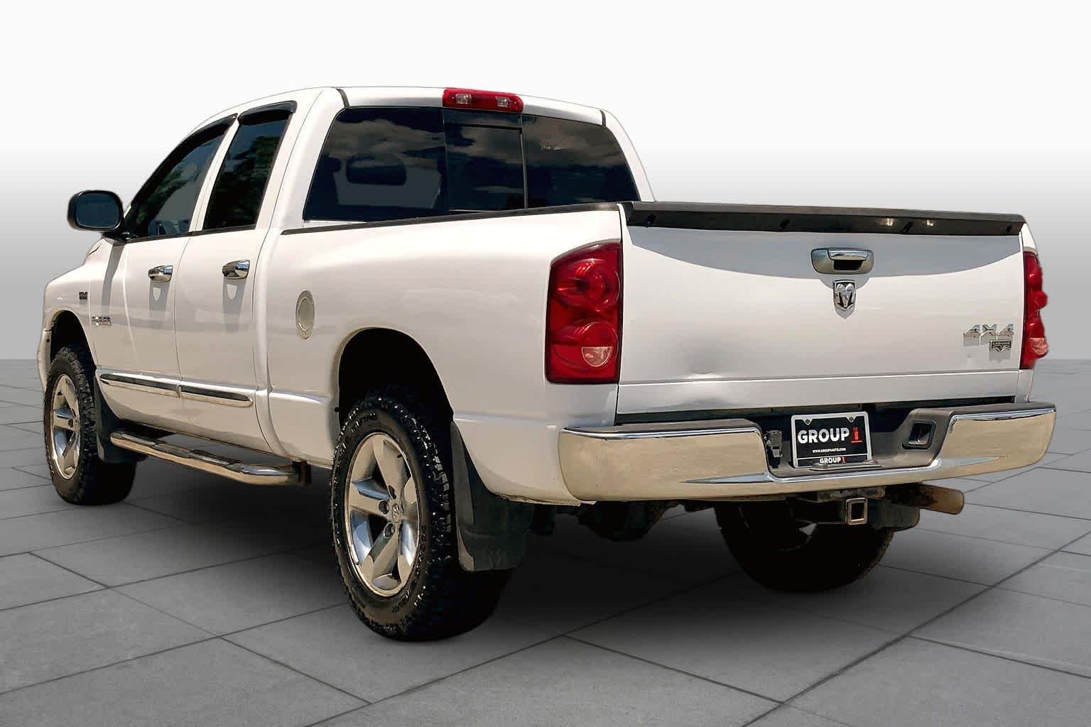 Used 2008 Bright White Dodge Laramie image 11