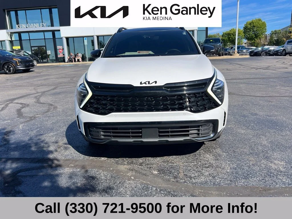 Certified Used 2025 White Kia X-Pro Prestige image 4