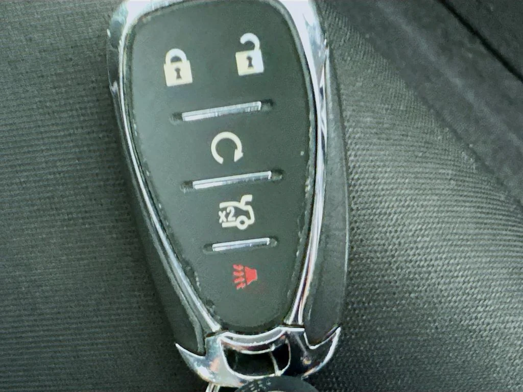 Used 2024 White Chevrolet LT image 36