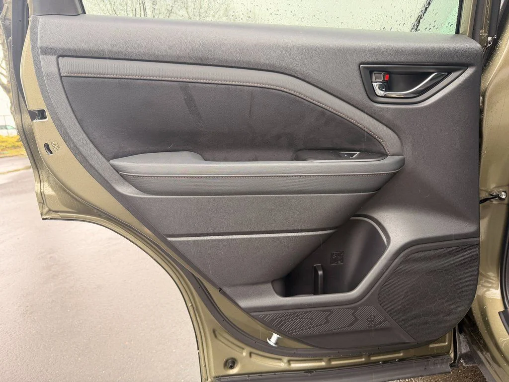 New 2026 AUTUMN GREEN METALLIC Subaru Touring image 59