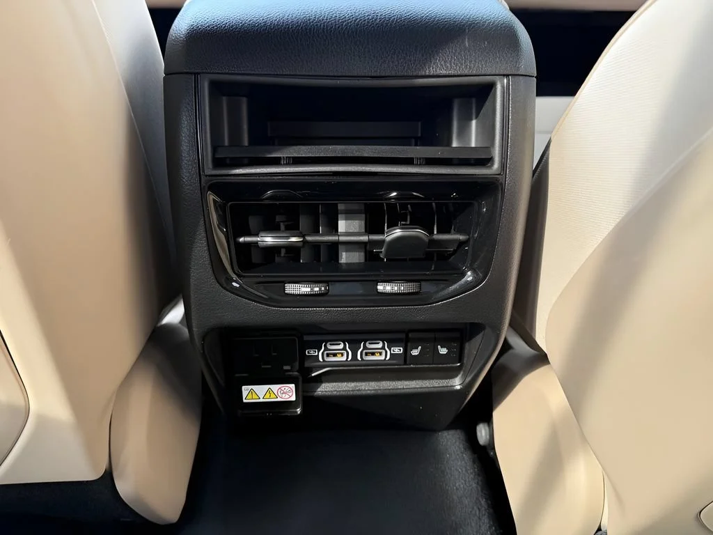 Used 2023 Red Jeep Limited image 30