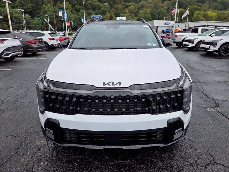 Used 2026 White Kia X-Line image 2