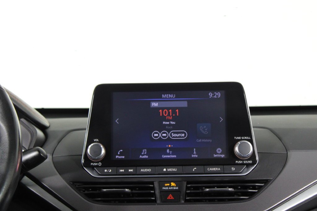 2023 Nissan Altima SR - Photo 8