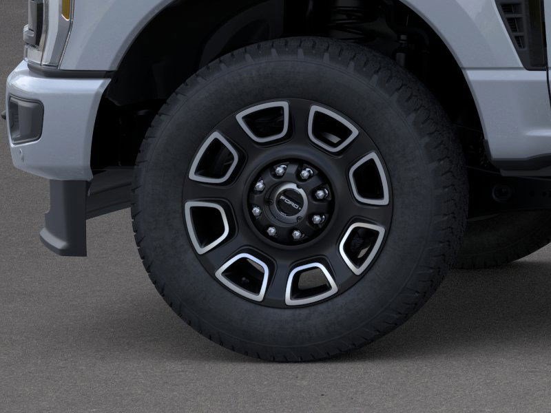 2026 Ford F-350 Super Duty Platinum - Photo 18