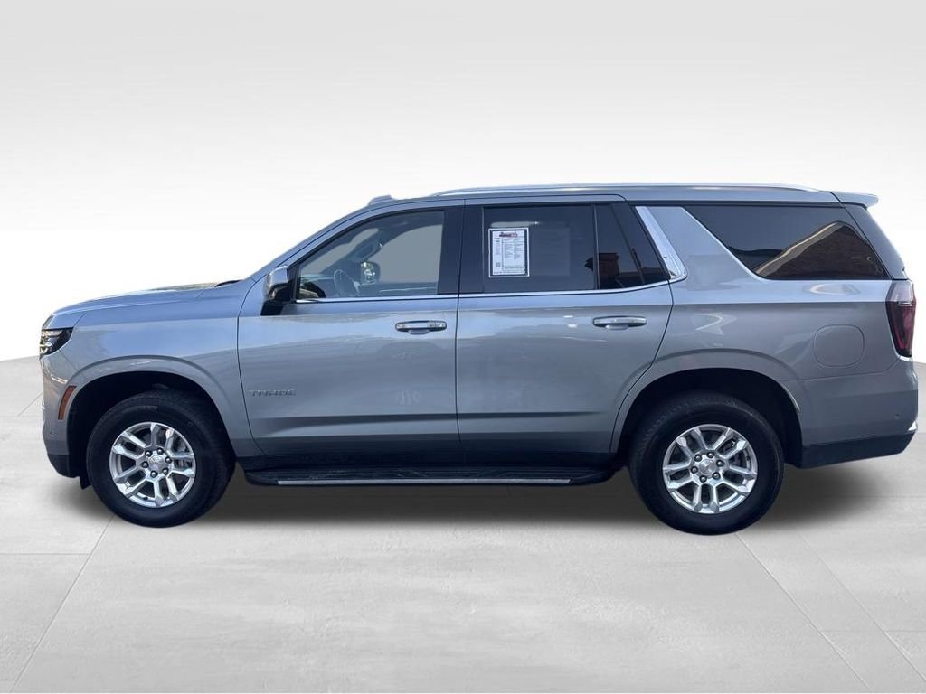 Used 2025 Gray Chevrolet LT image 7